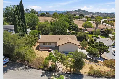1336 Top Rail Lane, Escondido, CA 92027 - Photo 8