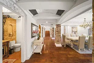 11947 Iredell St, Studio City, CA 91604 - Photo 24