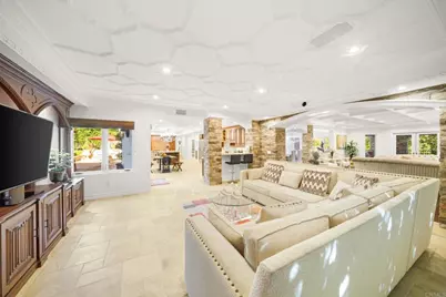 11947 Iredell Street, Studio City, CA 91604 - Photo 30