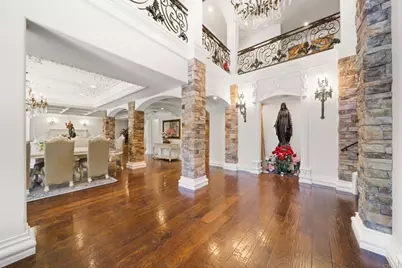 11947 Iredell Street, Studio City, CA 91604 - Photo 16