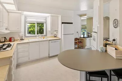 221 El Camino Real #3, Oceanside, CA 92058 - Photo 18