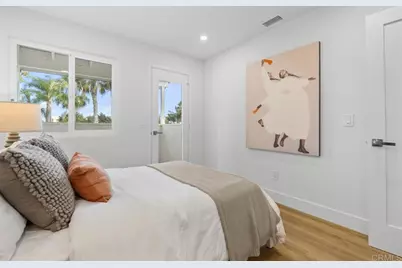 972 Sapphire Street, San Diego, CA 92109 - Photo 52