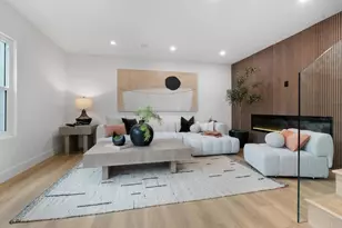 972 Sapphire St, San Diego, CA 92109 - Photo 8