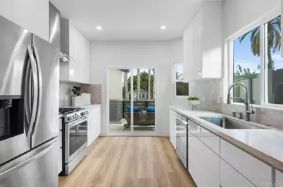 972 Sapphire Street, San Diego, CA 92109 - Photo 26