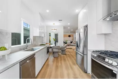 972 Sapphire Street, San Diego, CA 92109 - Photo 28