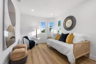 972 Sapphire St, San Diego, CA 92109 - Photo 46