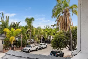 976 Sapphire St, San Diego, CA 92109 - Photo 56