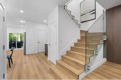 976 Sapphire Street, San Diego, CA 92109 - Photo 16