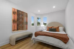 976 Sapphire St, San Diego, CA 92109 - Photo 44