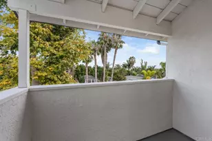 976 Sapphire St, San Diego, CA 92109 - Photo 54