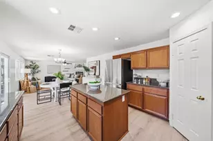 38098 Tranquila Ave, Murrieta, CA 92563 - Photo 8