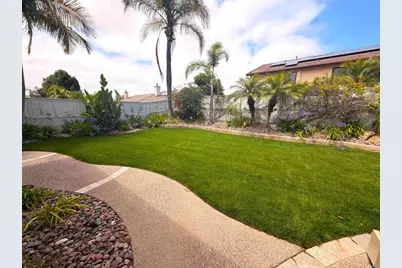 474 Lexington Circle, Oceanside, CA 92057 - Photo 2