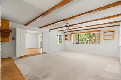 1060 Evergreen Lane, Vista, CA 92084 - Photo 20