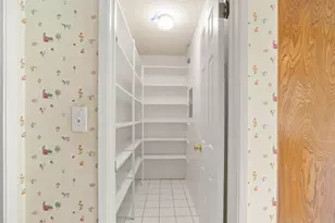 1060 Evergreen Ln, Vista, CA 92084 - Photo 12