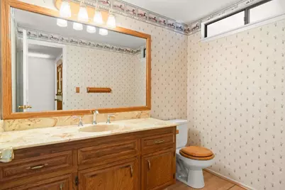 1060 Evergreen Lane, Vista, CA 92084 - Photo 6
