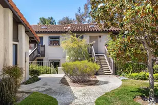 136 S Jayton Ln, Encinitas, CA 92024 - Photo 2
