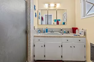 2721 Surrey Ln, Escondido, CA 92029 - Photo 20