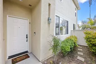11869 Spruce Run Dr, San Diego, CA 92131 - Photo 4