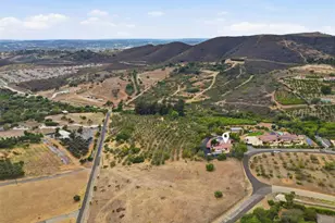 1765 Robinhood Rd, Vista, CA 92084 - Photo 58