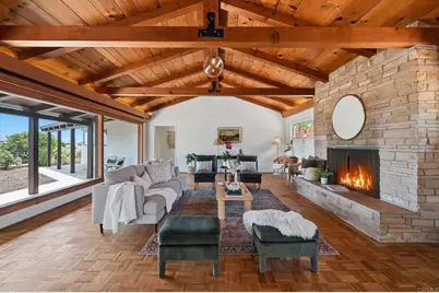 1765 Robinhood Road, Vista, CA 92084 - Photo 4