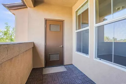 11130 Taloncrest Way #19, San Diego, CA 92126 - Photo 16