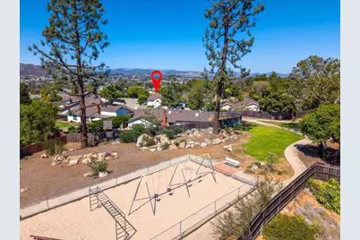 329 Calle Adela, San Marcos, CA 92069 - Photo 34