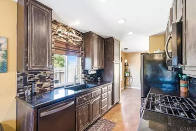 329 Calle Adela, San Marcos, CA 92069 - Photo 10