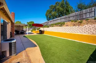 329 Calle Adela, San Marcos, CA 92069 - Photo 14