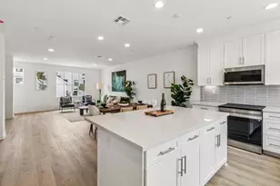 2572 Delphinium Ln, Carlsbad, CA 92008 - Photo 10