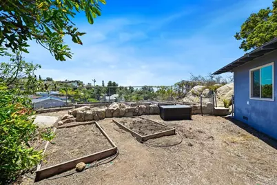 673 Monterey Lane, Vista, CA 92084 - Photo 32