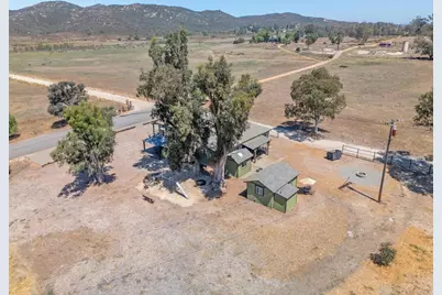 1077 Montecito Way, Ramona, CA 92065 - Photo 68