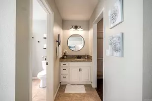 2400 Altisma Way, Carlsbad, CA 92009 - Photo 18