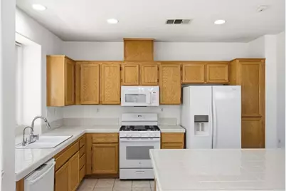29835 Tricia Ann Court, Escondido, CA 92026 - Photo 10