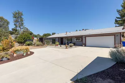 13734 W Oak Glen Rd, Valley Center, CA 92082 - Photo 4