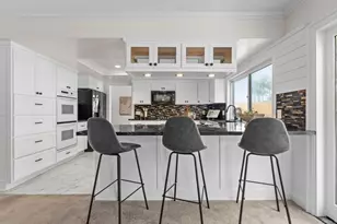 939 Chablis Ln, Vista, CA 92083 - Photo 16