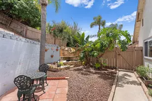 939 Chablis Ln, Vista, CA 92083 - Photo 48