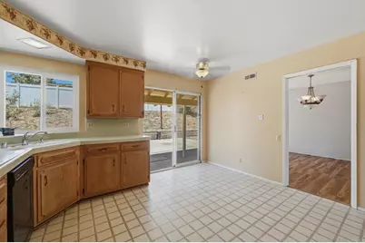 2837 Carlton Way, Fallbrook, CA 92028 - Photo 12