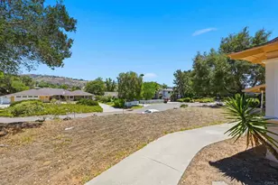 2837 Carlton Way, Fallbrook, CA 92028 - Photo 32