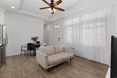 1045 E Vista Way #14, Vista, CA 92084 - Photo 4