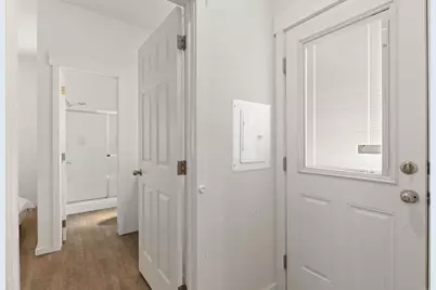 1045 E Vista Way #14, Vista, CA 92084 - Photo 10