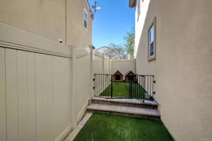 628 Topaz Ct, Vista, CA 92083 - Photo 38
