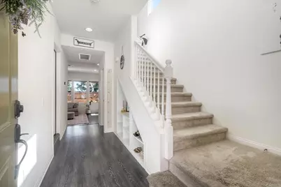 628 Topaz Court, Vista, CA 92083 - Photo 6