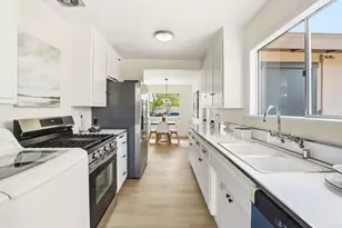 4602 Cheshire St, San Diego, CA 92117 - Photo 18