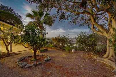 5605 Soledad Mountain Rd, La Jolla, CA 92037 - Photo 6