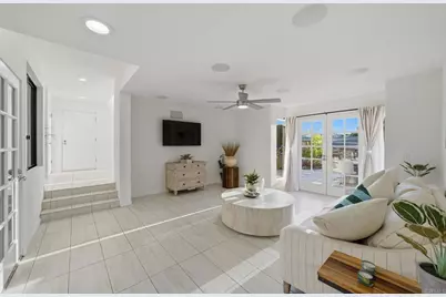 6105 Avenida Chamnez, La Jolla, CA 92037 - Photo 40