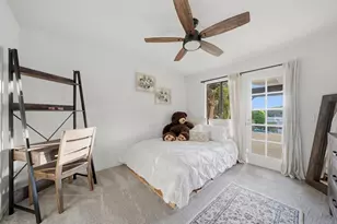 6105 Avenida Chamnez, La Jolla, CA 92037 - Photo 12
