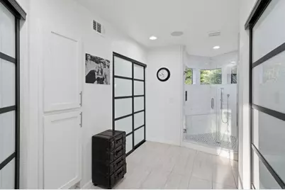 6105 Avenida Chamnez, La Jolla, CA 92037 - Photo 28