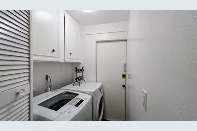 8748 Longwood Street, San Diego, CA 92126 - Photo 16