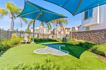 887 Brookdale Drive, Vista, CA 92081 - Photo 36