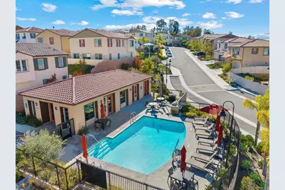 887 Brookdale Drive, Vista, CA 92081 - Photo 30